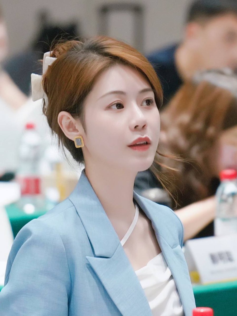 A beautiful day, God will not give you just like this, you need to create it yourself.