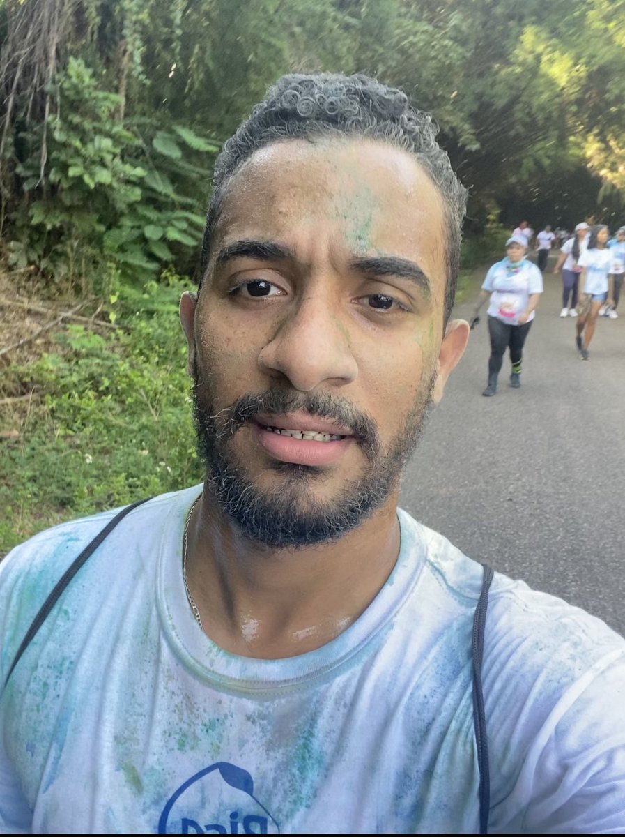 saigmontp's tweet photo. 🏃🏾♂️🏅#colorvibe5k https://t.co/RqibYzavvJ