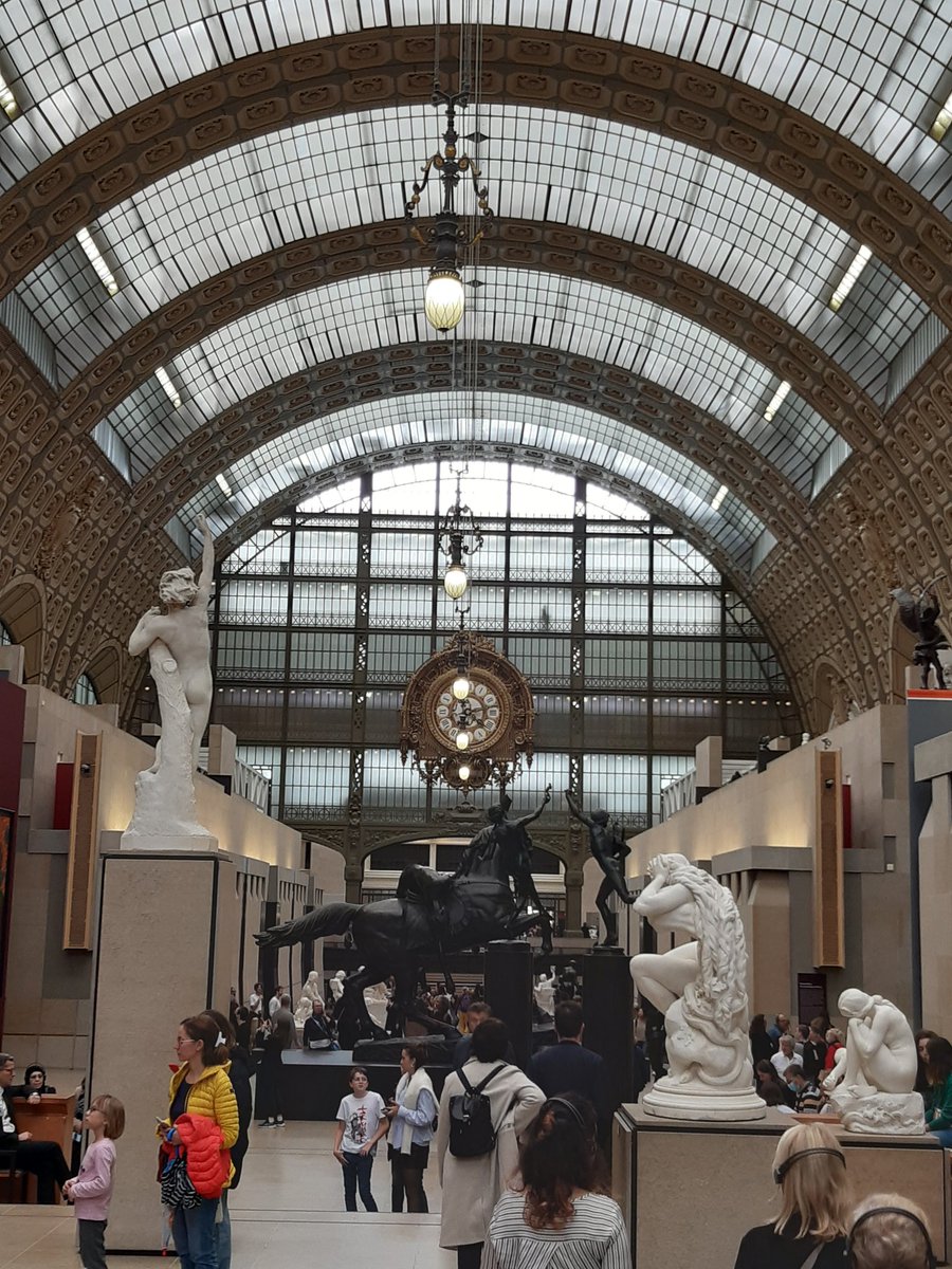 Anoushka nous a parlé de l'histoire du musée d'Orsay