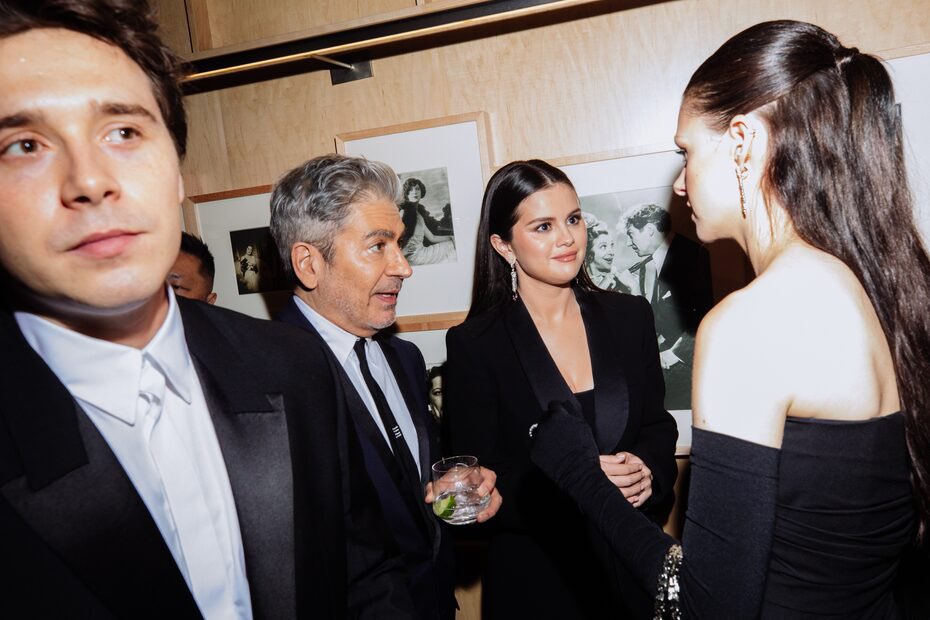 Selena Gomez with Alek Keshishian, Nicola Peltz and Brooklyn Beckham at