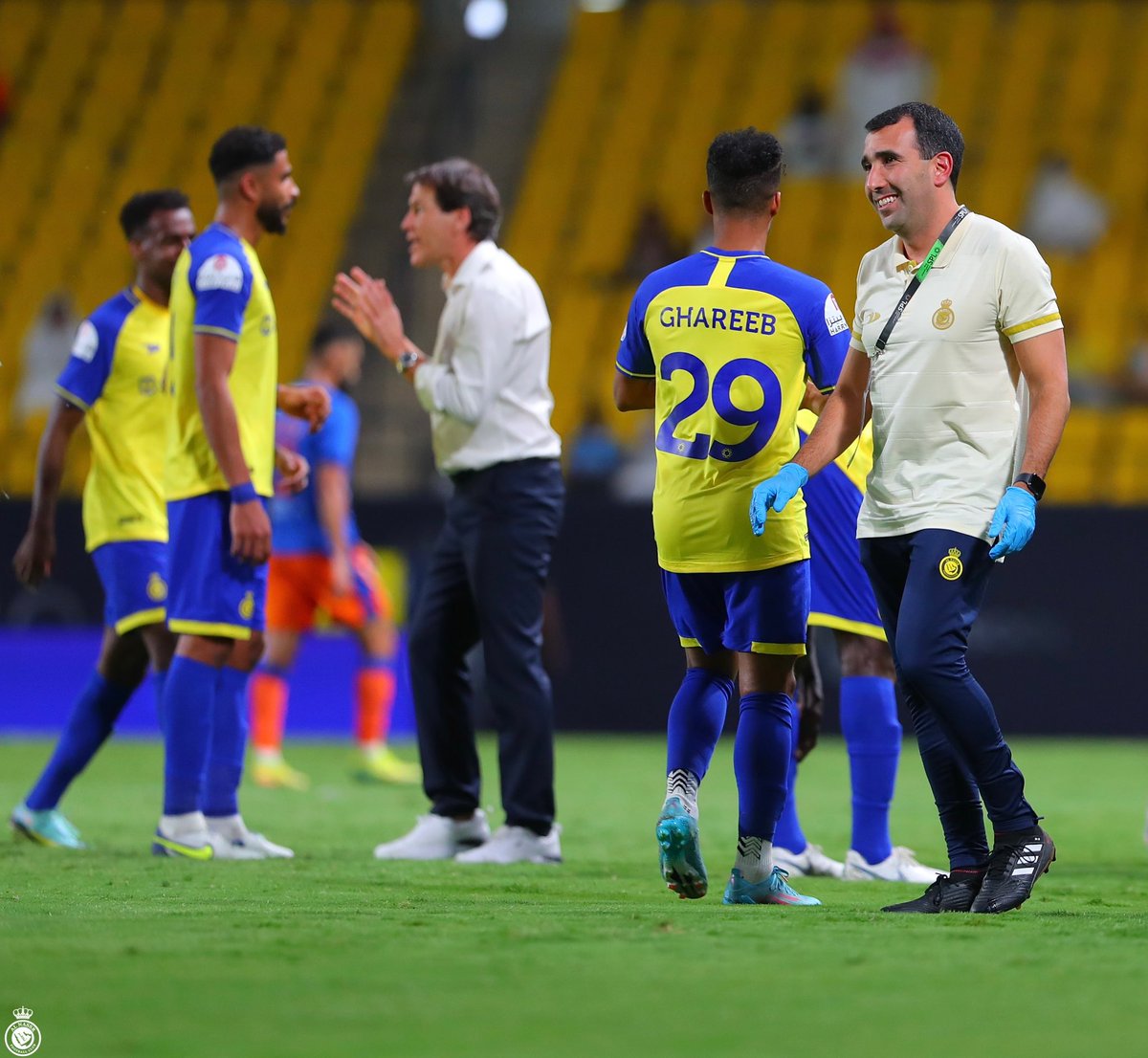 davidfmarquez's tweet photo. After 8 rounds, a lot of work to do, but happy with what has been achieved.  This is the way. Proud to belong to this great family!!💙💛💙 @SPL @AlNassrFC @AlNassrFC_EN  ⚽️ #نصراوي #nasrawy #spl #saudiarabia #alnassr #riyadh #football #النصر https://t.co/GIIf5NJV0x