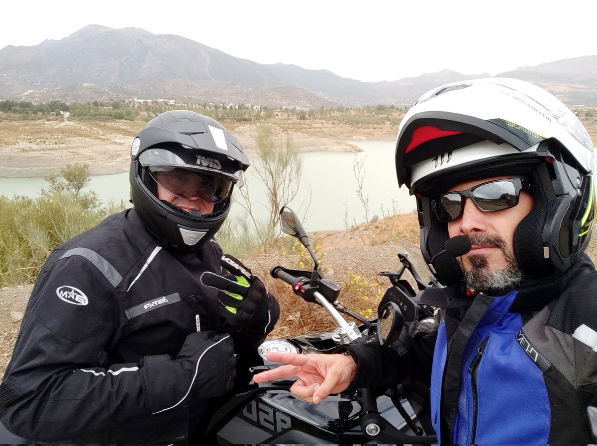 lincerider's tweet photo. Ruta de este domingo 16/OCT/2022: #Málaga - #VélezMálaga - #VentasdeZafarraya - #AlhamadeGranada - #Carabermeja.✌️🐱

#LinceRider 
#BlackBetty 
#BMW
#GS
#GSA
#Adventure
#TripleBlack
#MakeLiveARide 
@RutasMoterasMLG https://t.co/Is1nFMvgC6