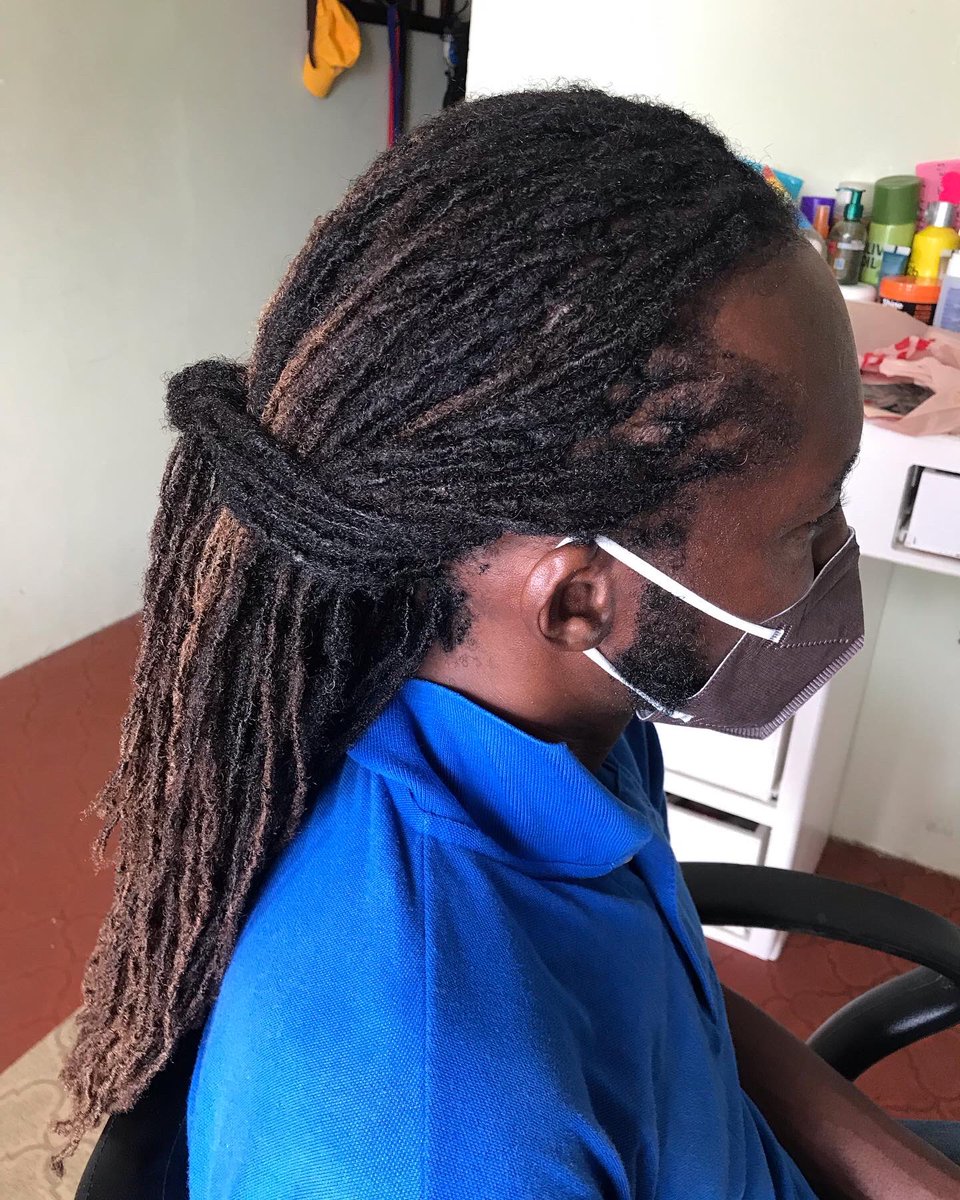 RnaturalbeauT's tweet photo. It was wayyyyy too long……a long overdue interlock #riasnaturalbeauty #naturalhair #naturalbeauty #interlocking #interlocs #locs #locslife #brandnew https://t.co/Oof04SPOmj