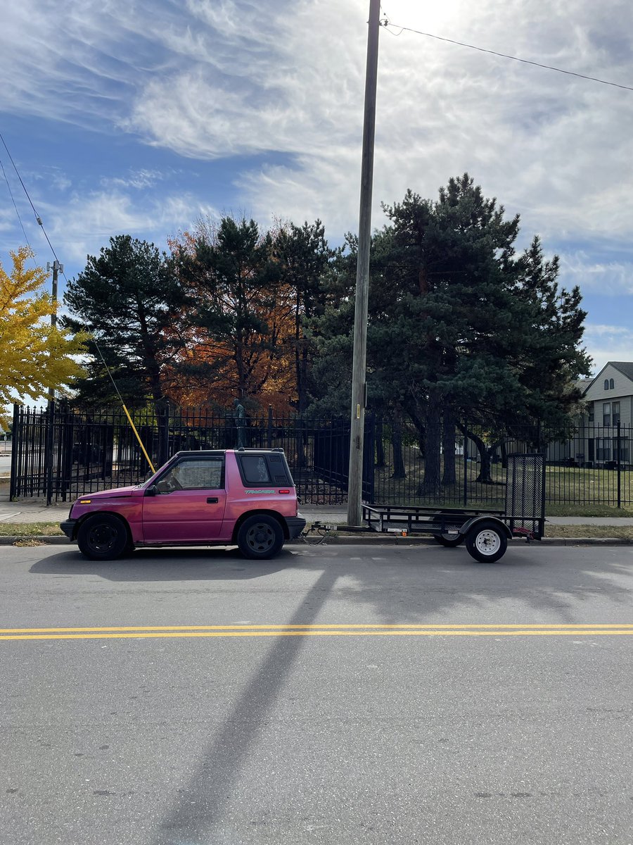 matthewmilia's tweet photo. Haulin’ the hits tonight at Outer Limits on the Hamtramck/Detroit borderline. Doors at 7. Music at 8. Hurry down! https://t.co/IqvLKPItqb