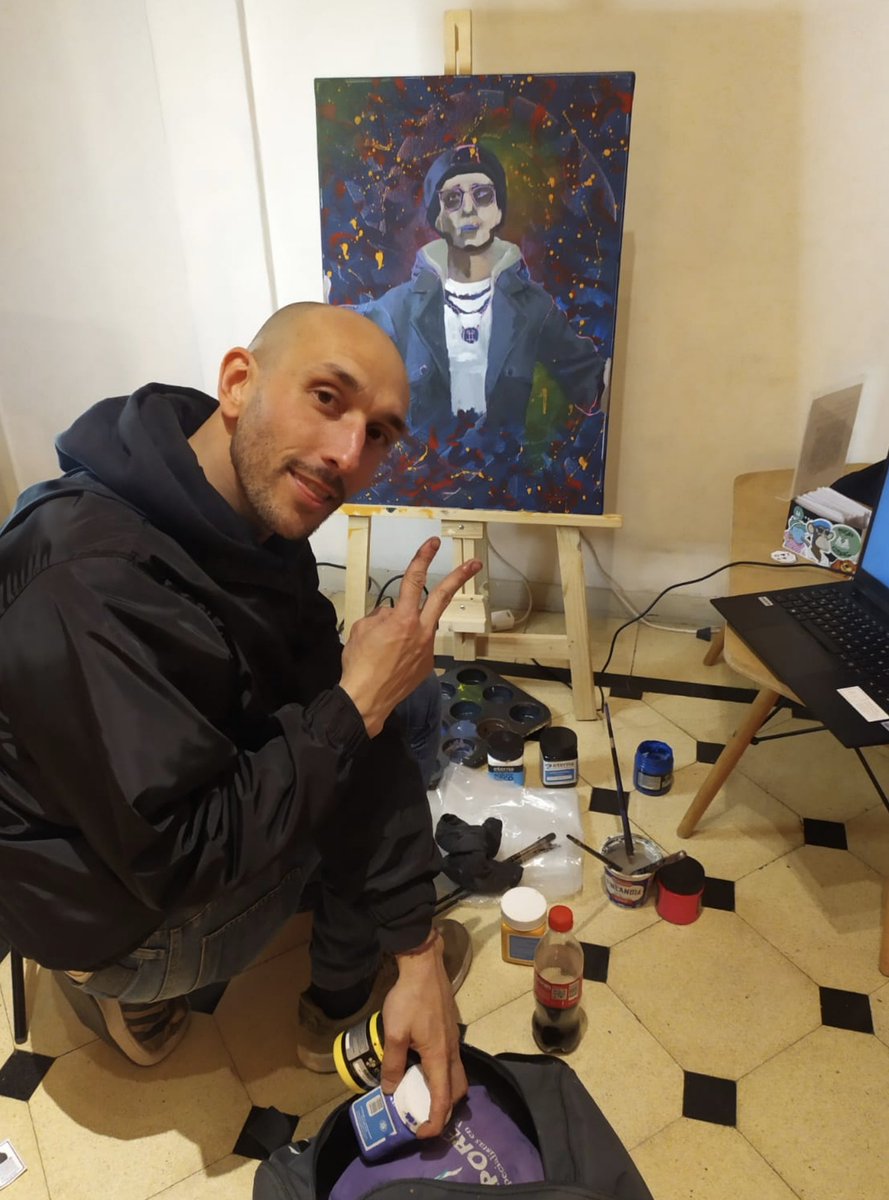 BlackcoinBsAs's tweet photo. Los lienzos se pintaban en tiempo real mientras transcurrían charlas y presentaciones sobre NFTs, implementación, minteo y market places. Gracias @EspacioBitcoin @NFTBA22 @NFTAValley a todos los artistas y speakers por sus presentaciones. https://t.co/86HDUNGnuS