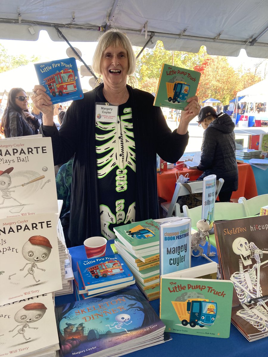 I had a great time autographing my books yesterday at the Chappaqua, NY annual children’s book festival. It was uplifting to interact with so many book lovers of all ages. Kudos also to the festival’s organizers. #teachers; #librarians; #bookposse; <a href="/taralazar/">Tara Lazar</a>; @CCBF2022