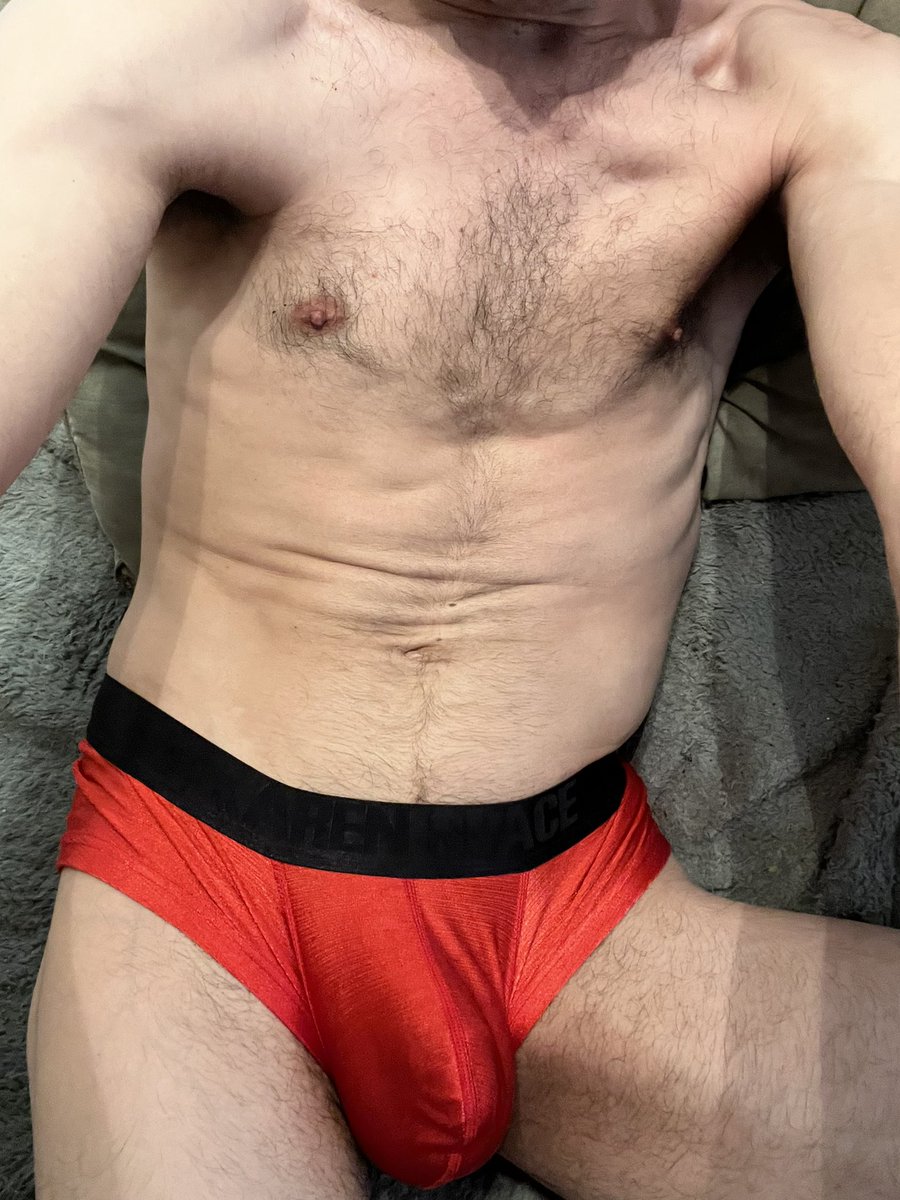 houstongay85's tweet photo. Tonight in the club, who will accompany me? https://t.co/1go6o2z7Ed