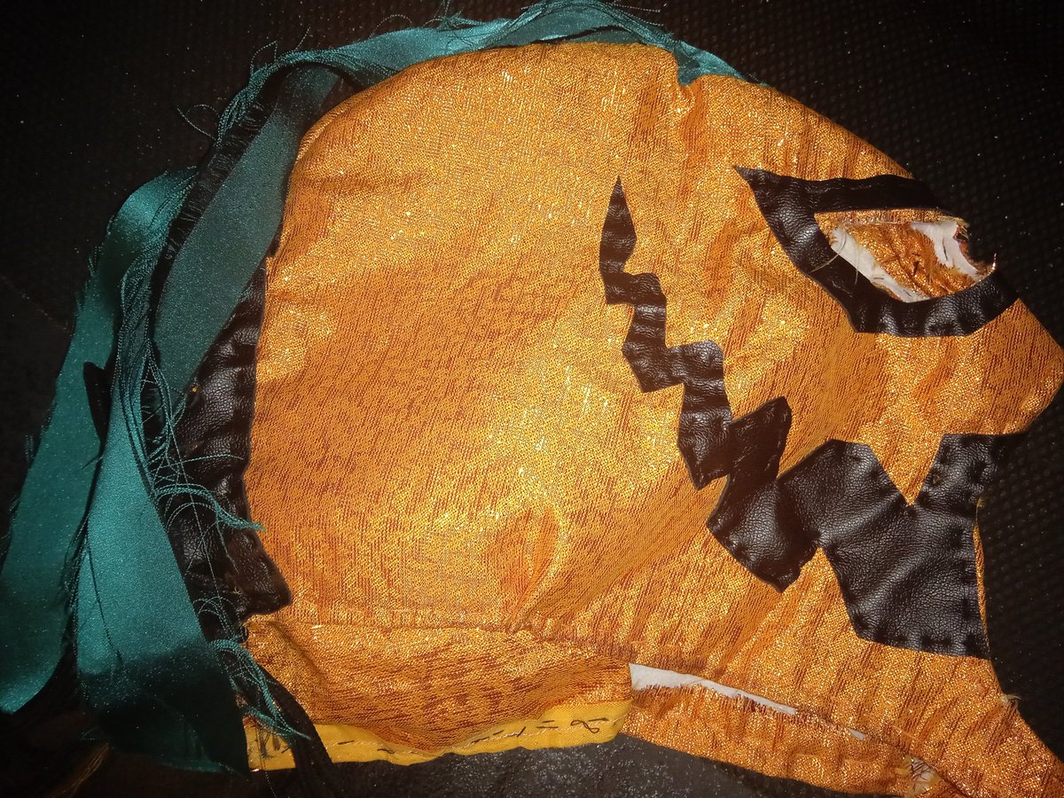 Hoy no ha sido un combate más, hoy he vivido en la <a href="/NtweCadiz/">NTWE Cádiz</a> algo mágico gracias a <a href="/NTWE_Blaze/">Blaze_wrestler</a> . Gracias mijo ☺️