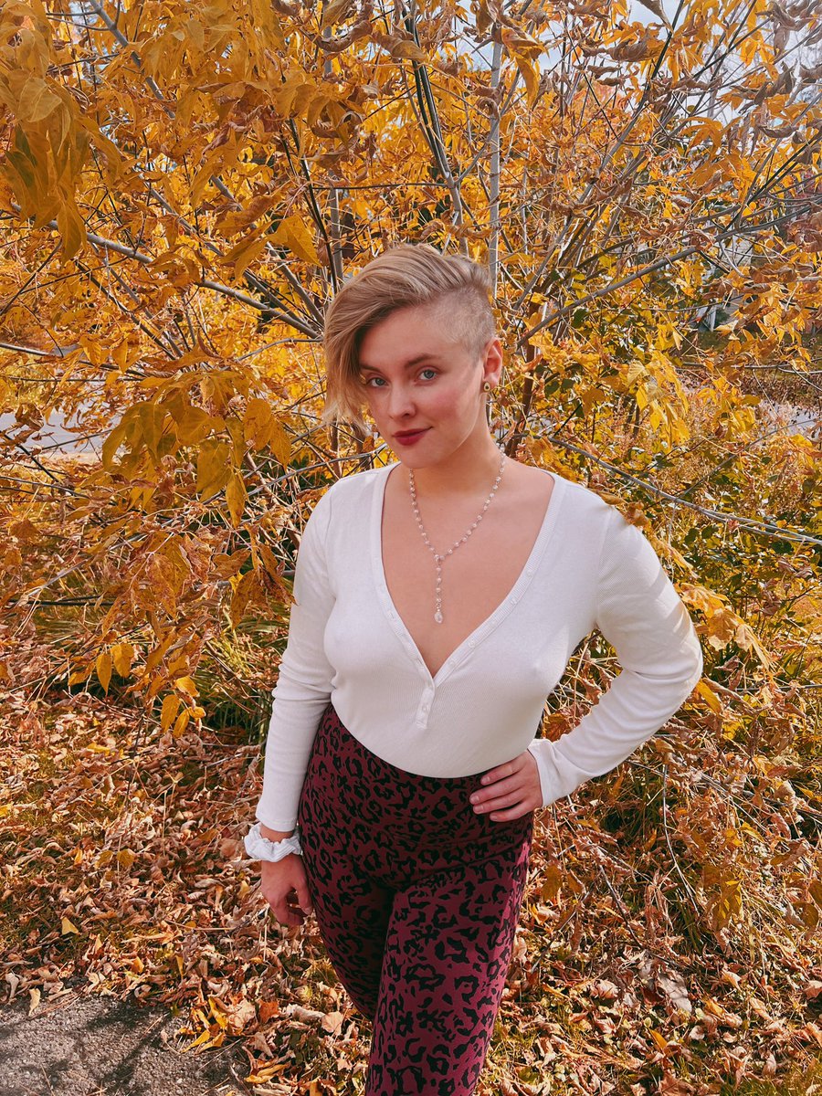 harmonybyday on Twitter: "It’s getting chilly out but it’s always hot