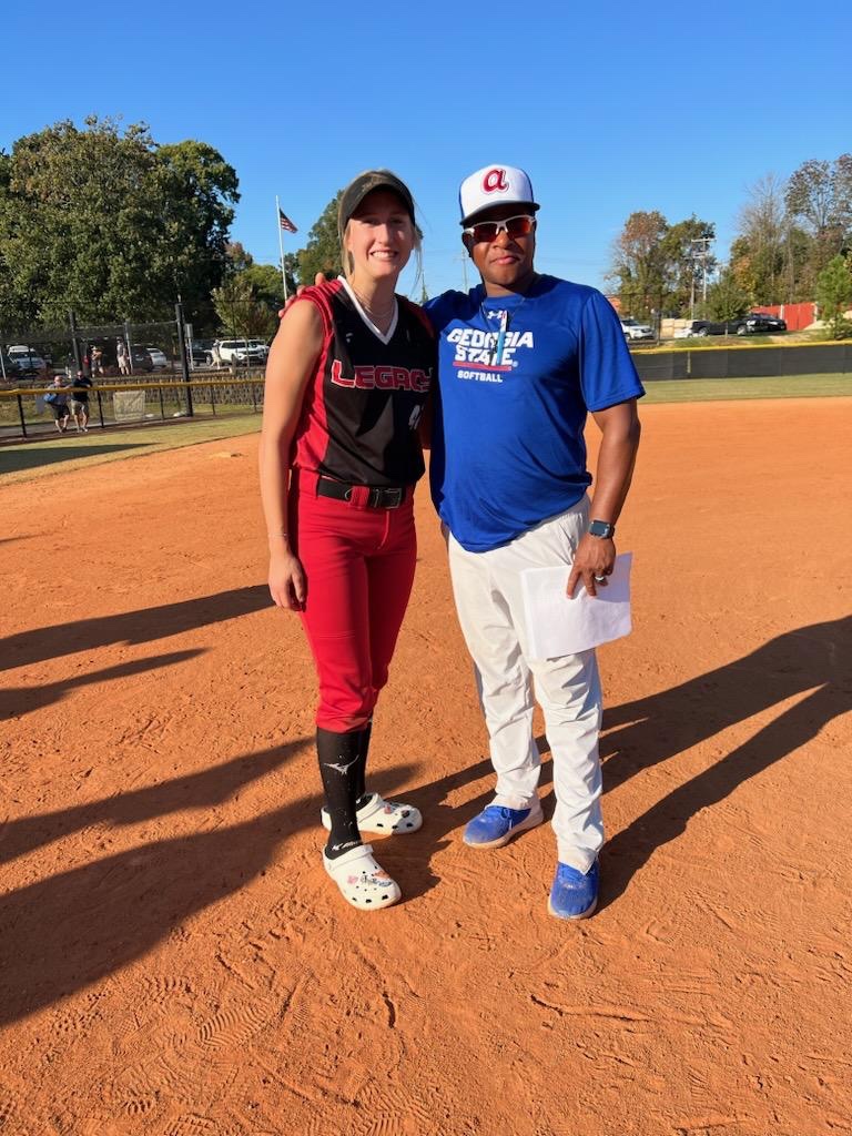 Testerman_42's tweet photo. Excellent instruction and fun @queens_softball Saturday 10/15/22. Great to meet @GSU_Softball @MUMonarchsSB @goquakers @GWUSoftball @CatamountSB  @CoachANicholson @LegacySoftball5 @ridge_catawba https://t.co/EExIwPesJG
