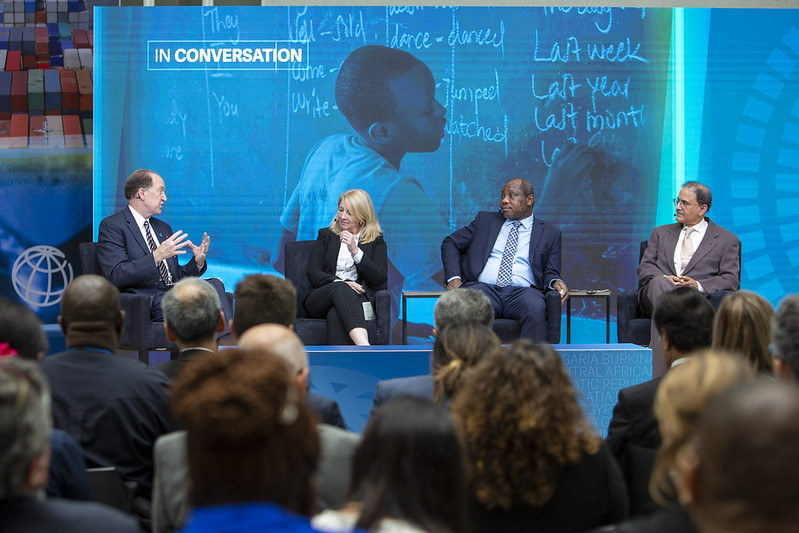 WorldBankGroup's tweet photo. WATCH: @DavidMalpassWBG, @unicefchief, @Mari_Pangestu &amp; other global experts discuss policy priorities that can support a sustained recovery in learning and skills development.

https://t.co/xcVleBLD5P  #EndLearningPoverty https://t.co/Qr8U75SM9a