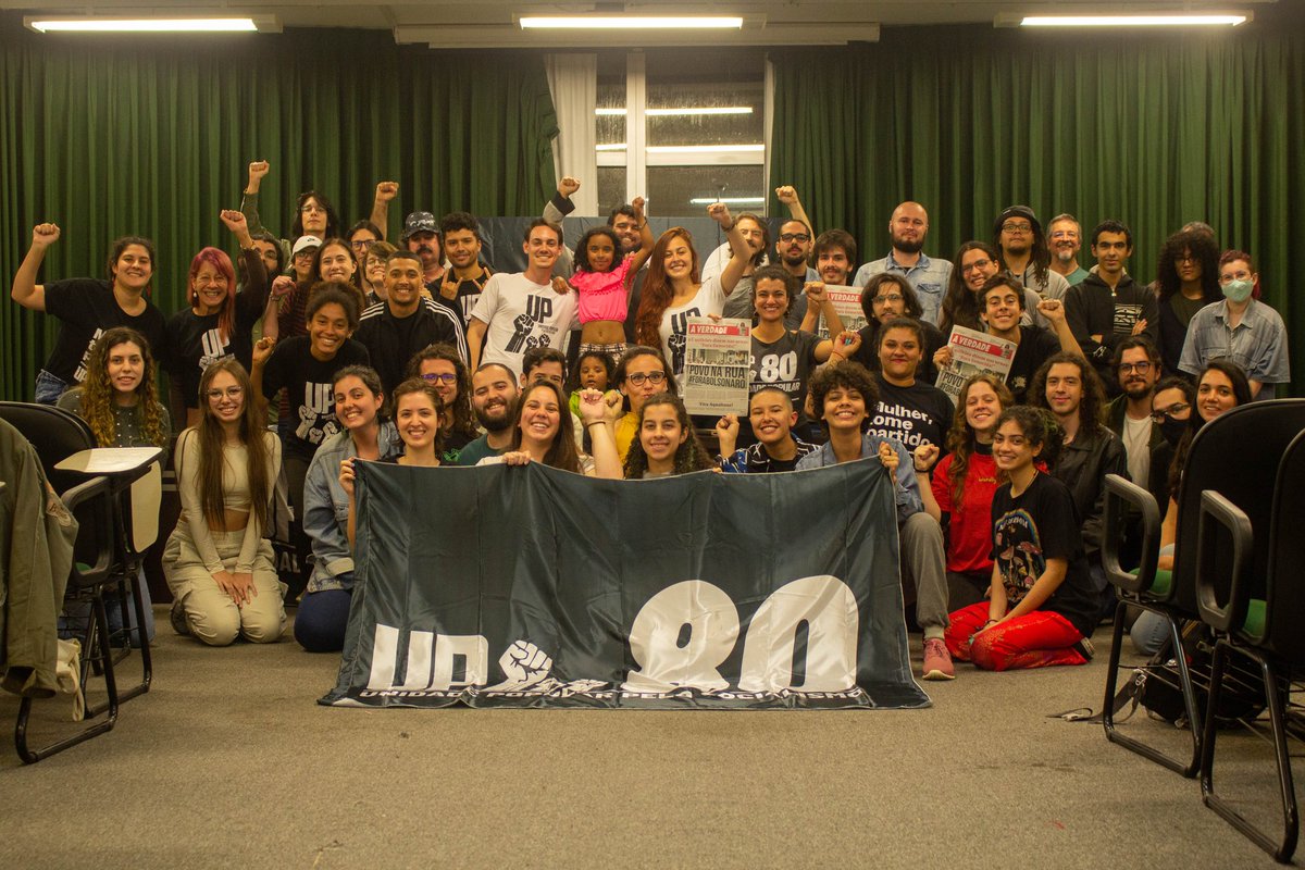 Julia_UPSC's tweet photo. Plenária de 2º turno da UP 🚩

Ontem realizamos uma vitoriosa atividade que contou com a presença de mais de 50 pessoas em Florianópolis e 110 pessoas de outros municípios participando de forma on-line. https://t.co/3wQbZdvdAG