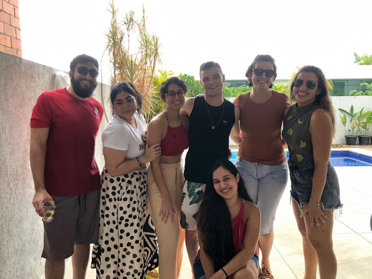 lucasastro7's tweet photo. Aqui eu fui muito feliz 💛 https://t.co/pu5f5J8TjV