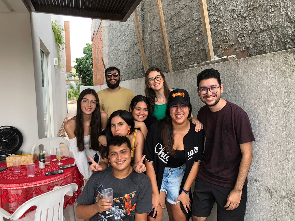 lucasastro7's tweet photo. Aqui eu fui muito feliz 💛 https://t.co/pu5f5J8TjV