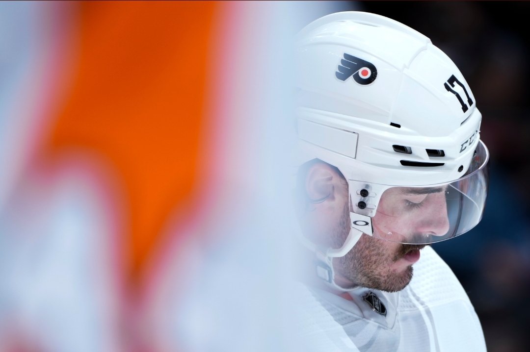 AffleckJeff's tweet photo. Three points in two games in the A. Keep it going, @zmacewen11. #neverquit #determined https://t.co/u5PklKkNjG