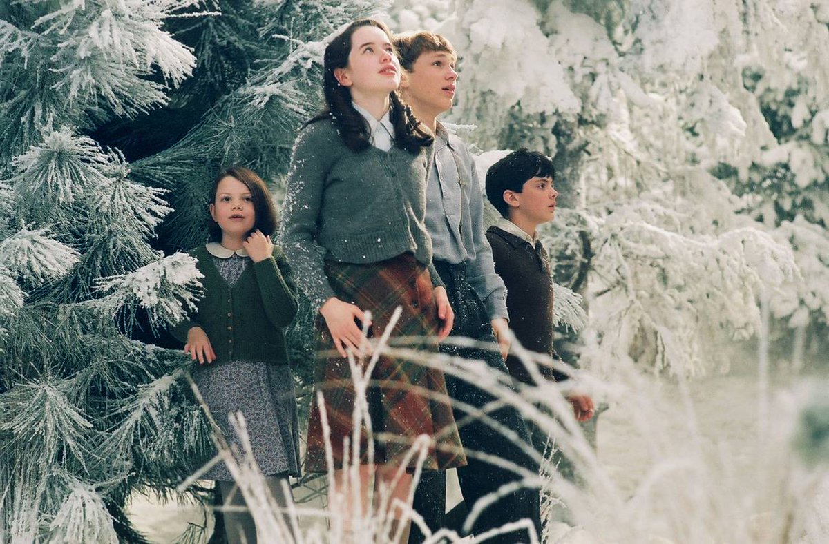 centralnarniana's tweet photo. Feliz Nárnia Day!!! https://t.co/Owotm4cUDP