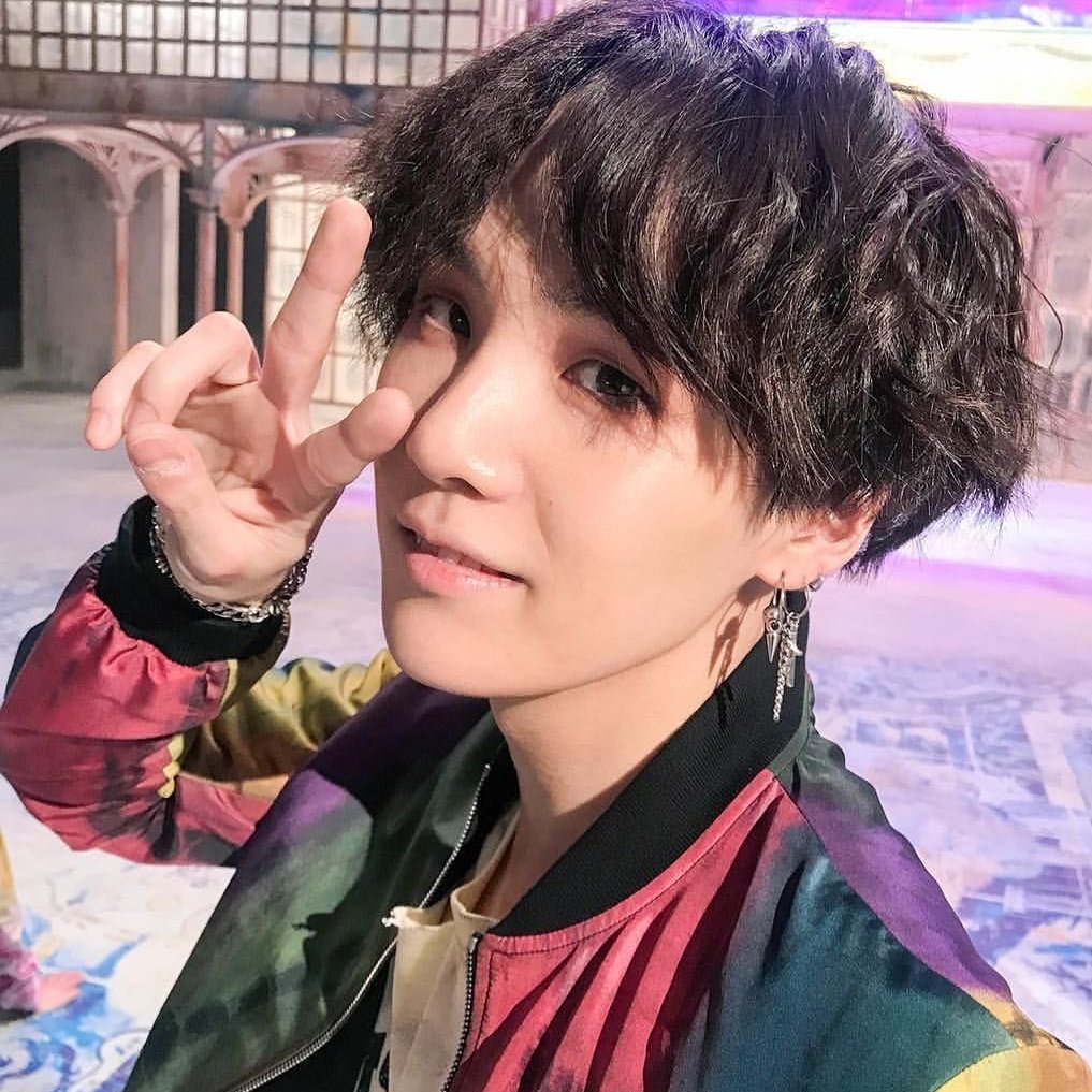 bySEHNI's tweet photo. @softsehyoonie He remains an inspiration to all of us 😩 https://t.co/Zaku8rWN3Y