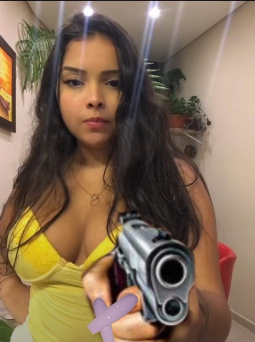 Nem deixaram a Cristina fazer o bluff dela tadinha… começaram logo aos gritos. Isso mesmo Tininha, o público manda! #bbtvi