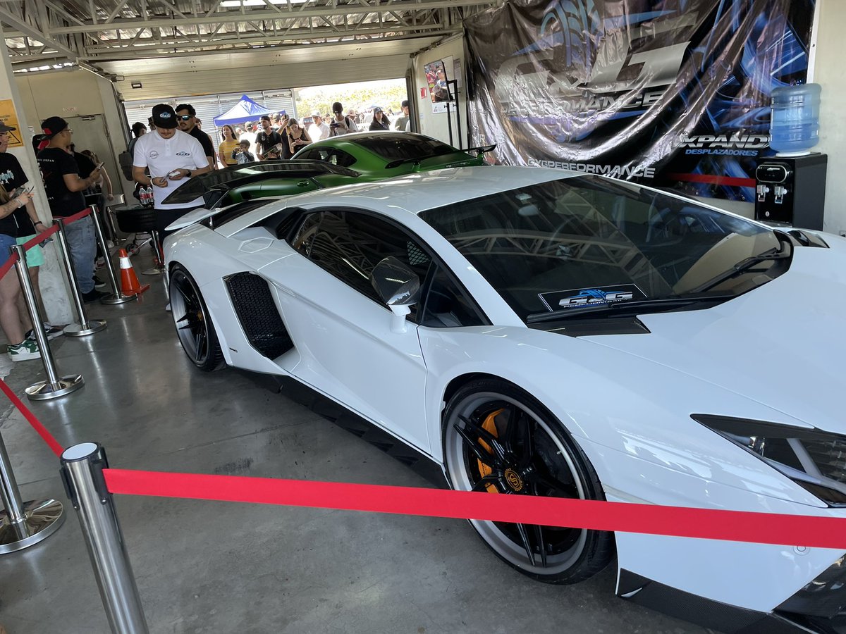 CMillanV's tweet photo. Tarde en autódromo de codegua #NMFest 🚗 🏎 https://t.co/6kOKT2aNJH