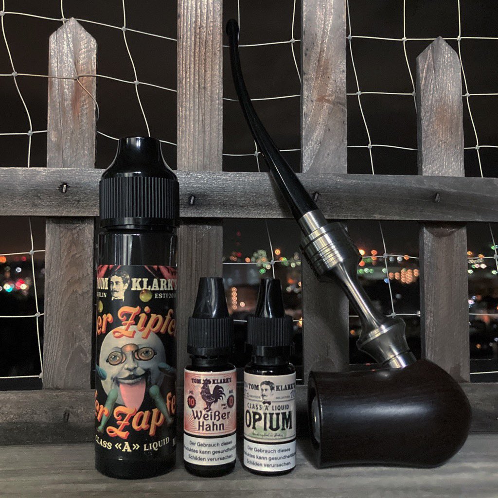 vapemattuxo's tweet photo. やっとantiquity V2を試してみたら、色々融通が利いて使いやすいRDAでした。

#tomklarksliquid #japanesevaper
#vape #rda #antiquityv2 #hoitomod #tengunose #gandalfpipe #epipe https://t.co/Z2EXgfcufo