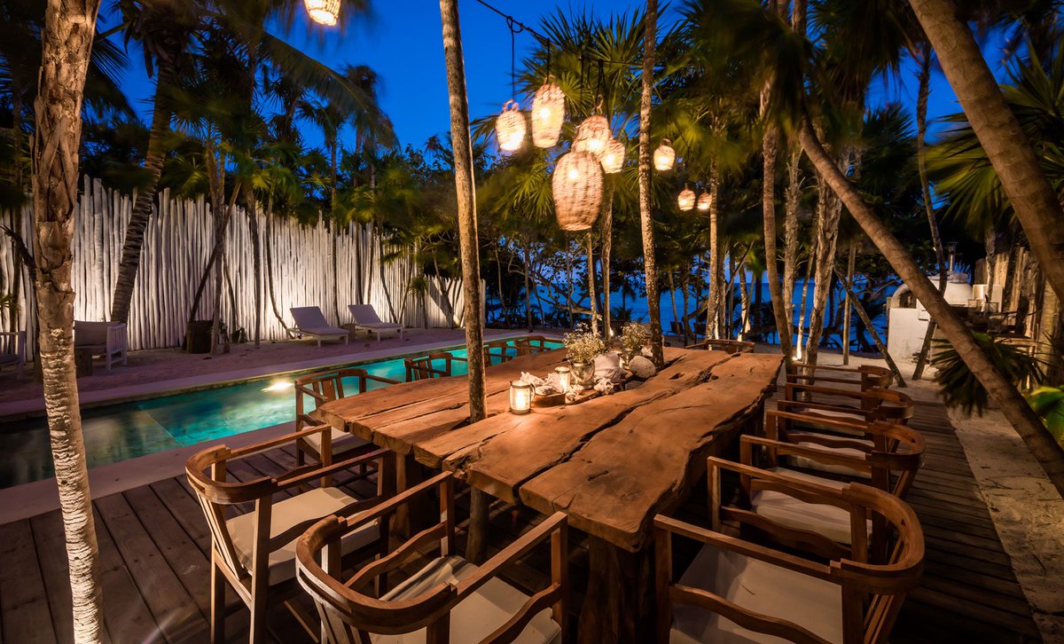 UnoRetreats's tweet photo. Dreamy nights in paradise at Villa Semilla Soliman Bay!
Escaping to the beach and warmer climes is always a good idea! Contact UNO Retreats and lets start planning!
#beachvacation #luxuryvilla #solimanbay #marinalemaillot #unoretreats https://t.co/p4goEiCHCv