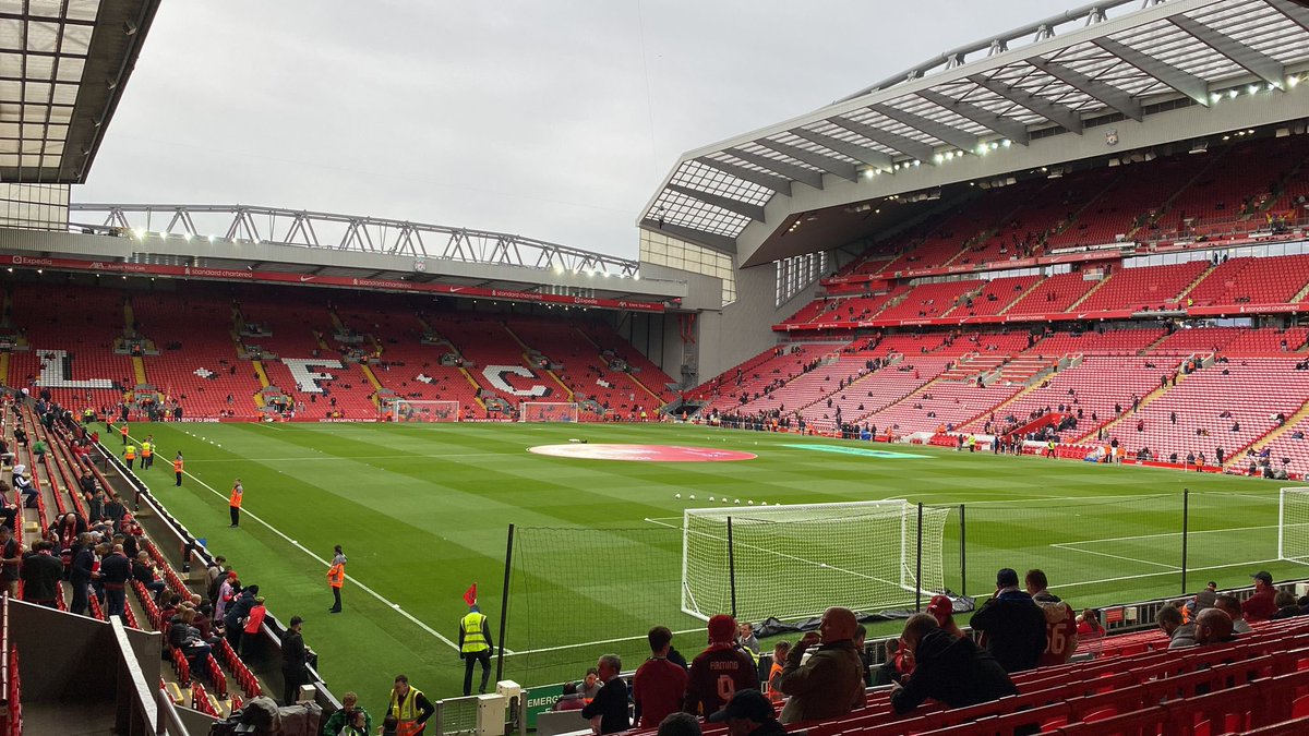 TotalCK's tweet image. Out of office. Let’s go Reds! 🔴