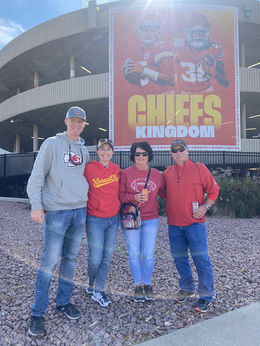 Kstan25's tweet photo. #ChiefsKingdom https://t.co/nRt8yQ3iIe