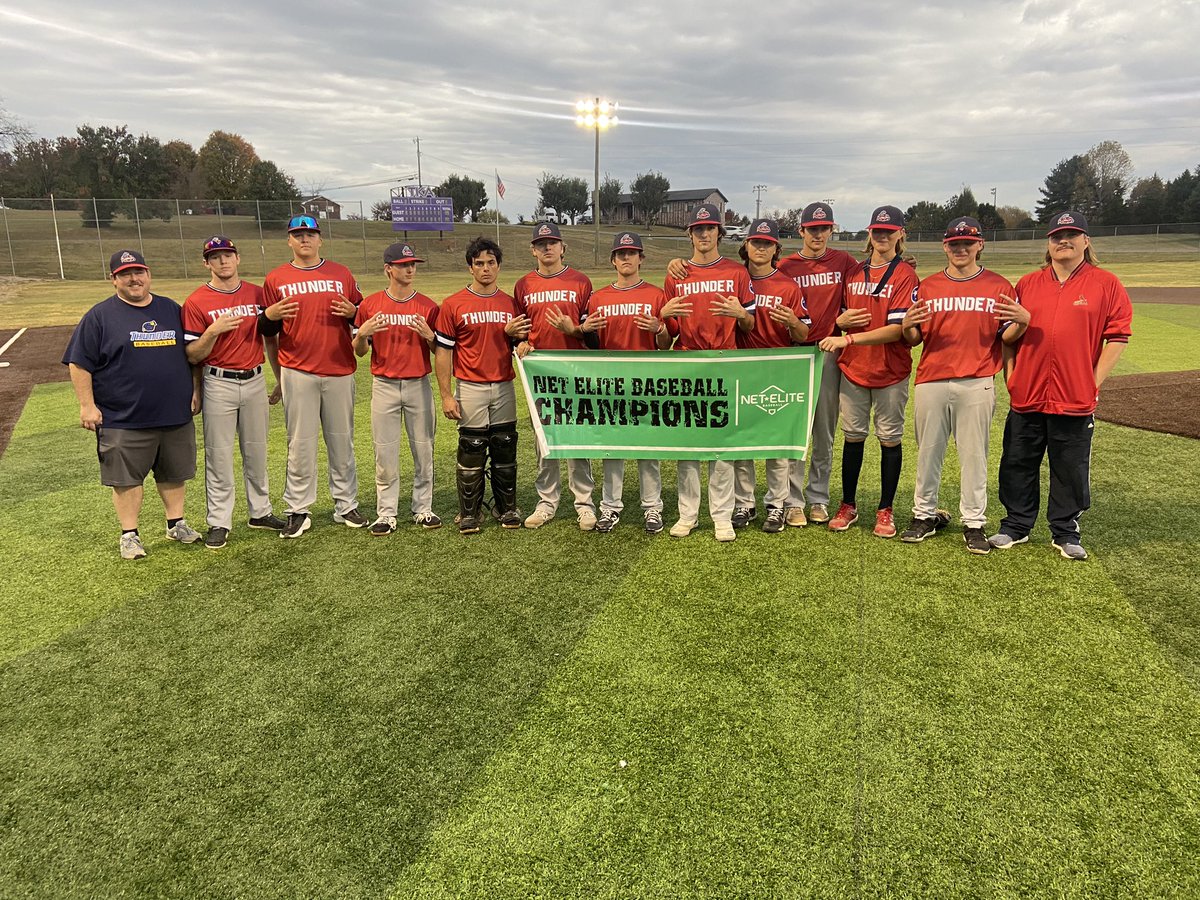 UT Rocky Top/Smokies Fall 17/18u Champions - JC Thunder
