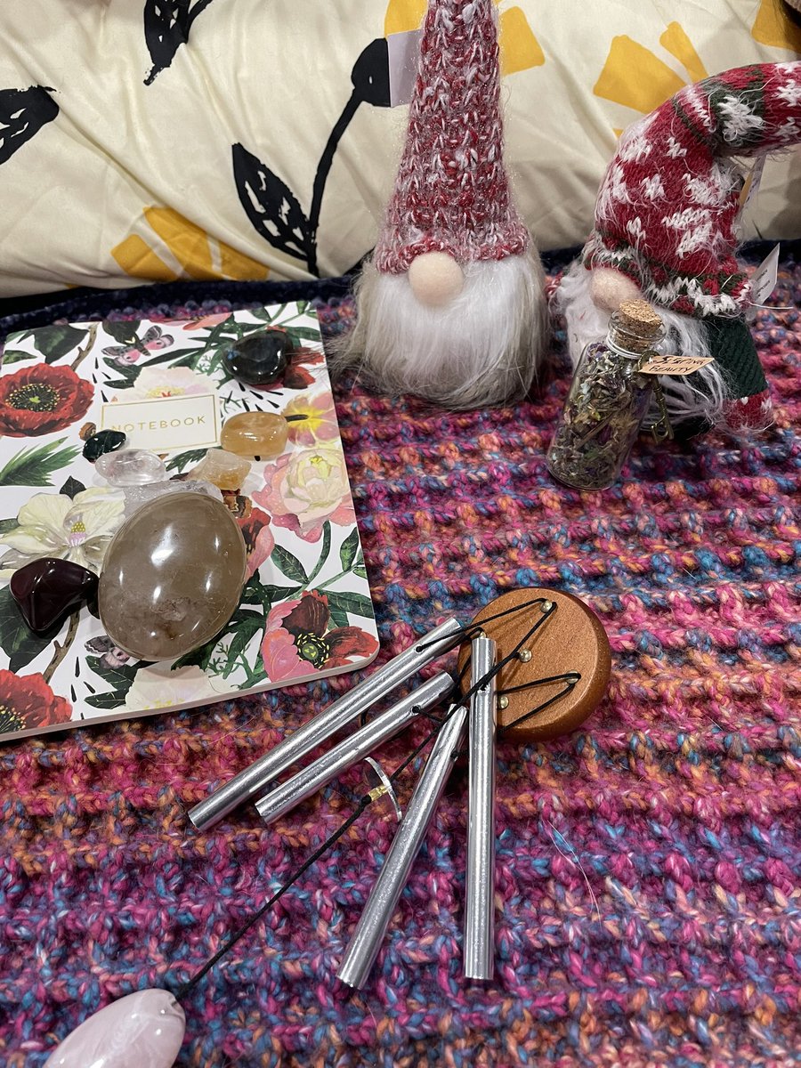 Lyndsie Clark tweet media