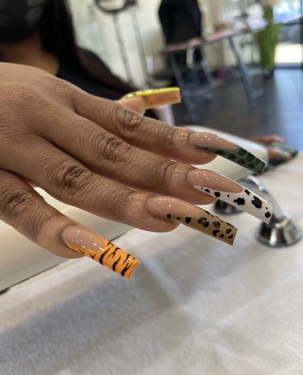 splashxo_'s tweet image. #animalprintnails #splashxo