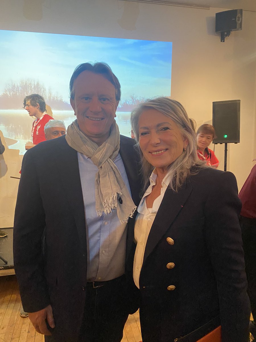 fhoussais's tweet photo. Toujours un plaisir d’échanger avec nos sénateurs Evelyne Renaud-Garabedian et Jean-pierre Bansard #asfe #expat #expatrier https://t.co/uU599kIaaW