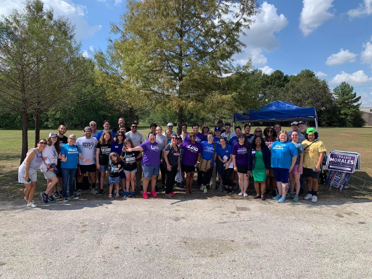 TeneshiaforHC's tweet image. Thank you @DianaforTexas one of the hardest working women in the party for organizing today’s #SpringBranch block walking/canvassing Sundays. Always good to see @palmer4texased &amp;amp; @aquino1_neil. #VoteTheEntireBallot #Nov8 #ElectionsMatter