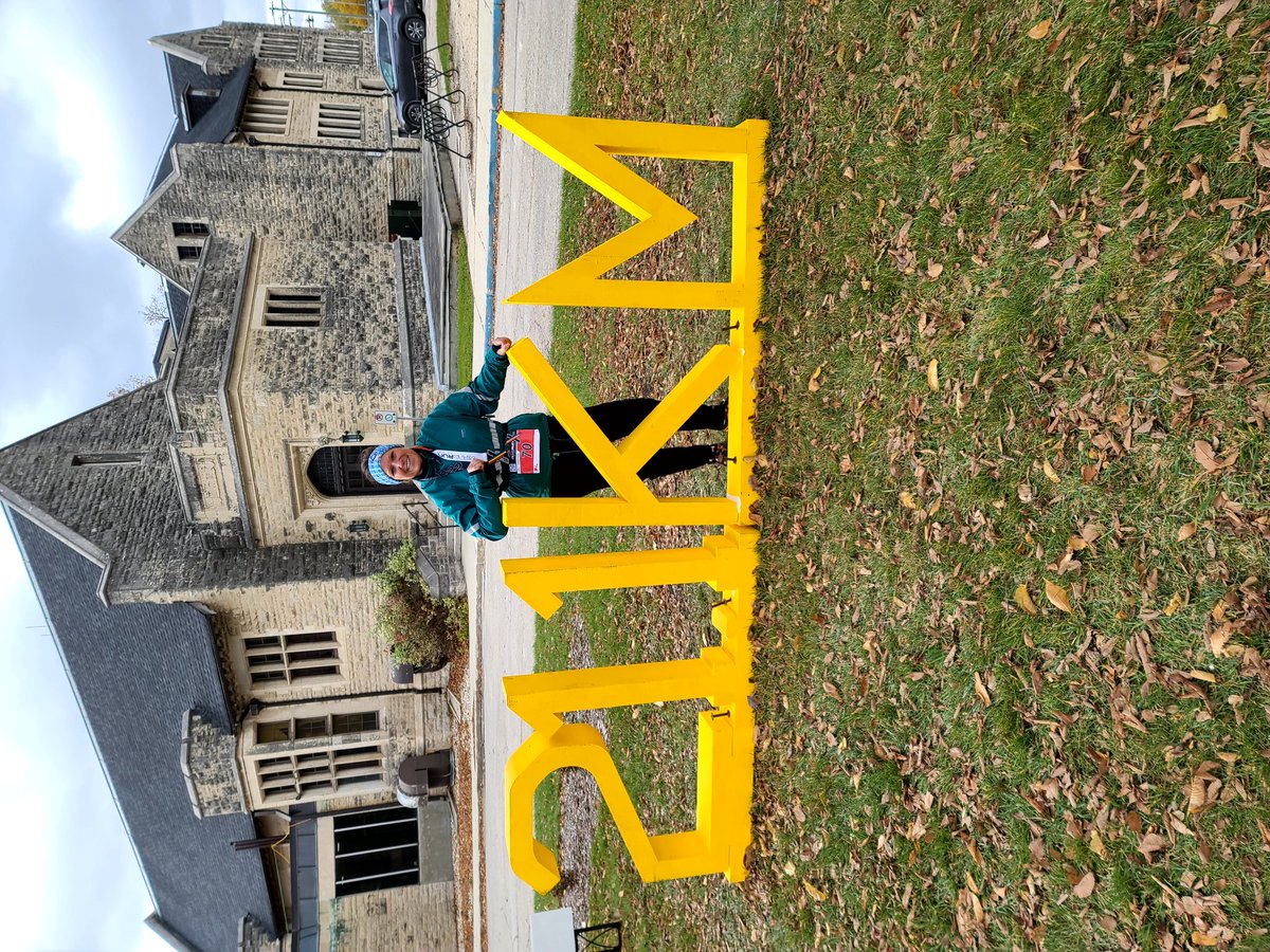 MachanTracey's tweet photo. #wfpshalfmarathon Even though I have a leg injury, managed to walk the half marathon today. Now it is time to recover and heal. https://t.co/OkZGEETqnl