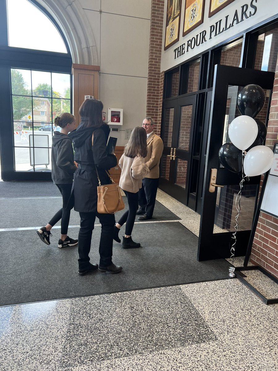 Fenwick High School Office of Admissions tweet media