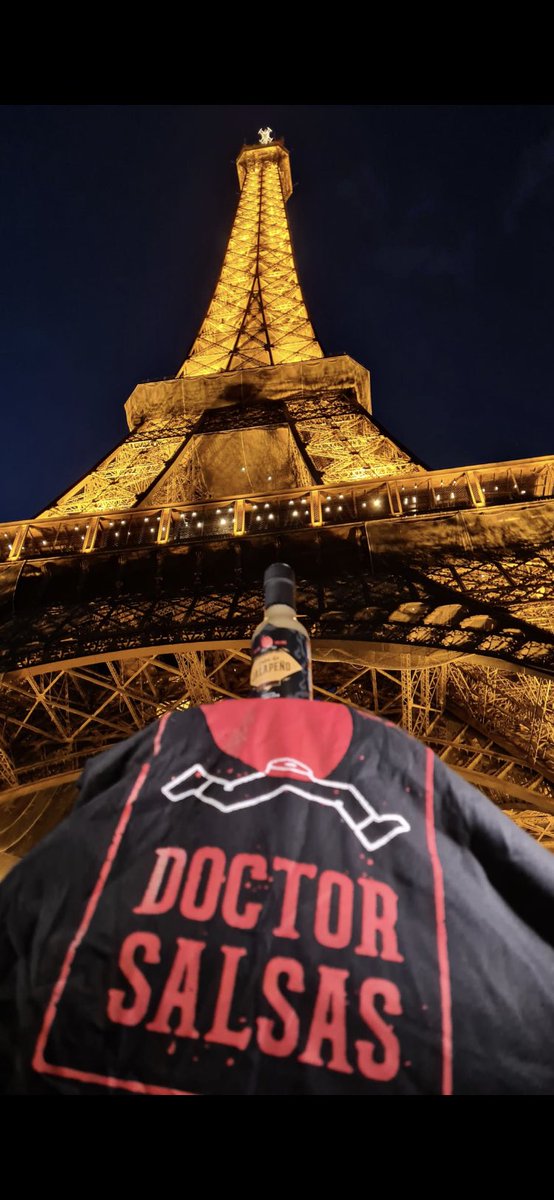 doctorsalsas's tweet photo. Paris is burning.. 🌶 https://t.co/u3gFtNELJi