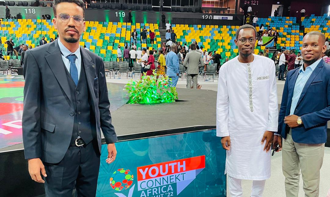 شارك أصحاب المشاريع الفائزة بجائزة الابتكار المنظمة من طرف وزارة التحول الرقمي والابتكار وعصرنة الإدارة، في مؤتمر يوث كونكت آفريكا بالعاصمة الرواندية كيغالي.
حيث اجتمع 9000 شاب يمثلون 98 للعمل معا من أجل عالم أكثر ارتباطا وأكثر اتحادا و مرونة.