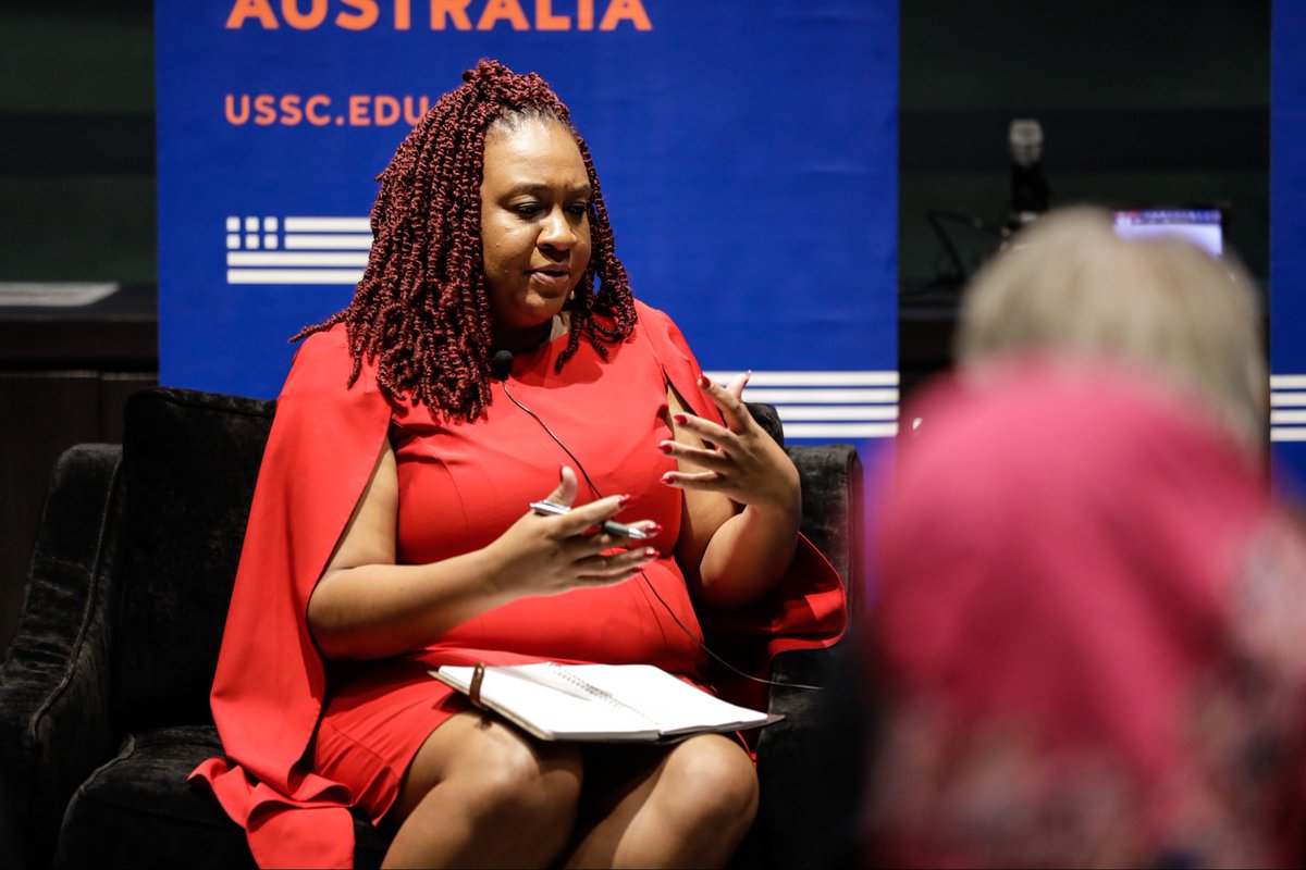 USSC's tweet photo. On 12 Oct, @USSC hosted visiting fellow Dr Keisha A. Brown, Assistant Prof of History @TSUedu, for a conversation on the evolution of Sino-African American &amp; Sino-Black relations, &amp; about her experiences during time spent in #China.

Watch the full vid👉  https://t.co/MQwT0pCVo1 https://t.co/BOkuX2KcJb