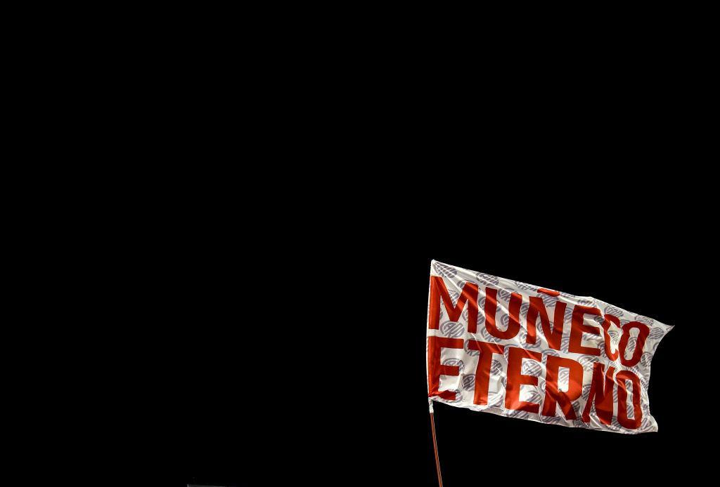 Sí. ETERNO.