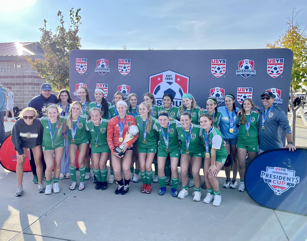 Always a tough game when we play @mo_ecnl06. The @MOyouthSoccer State Cup Final was no exception. This time OT was needed. An OT goal from @MauchMaddie seals the win The other comes from @ToriBook23. Shout out to @MBlomenkamp5 and @carolineritter0 for an outstanding game.