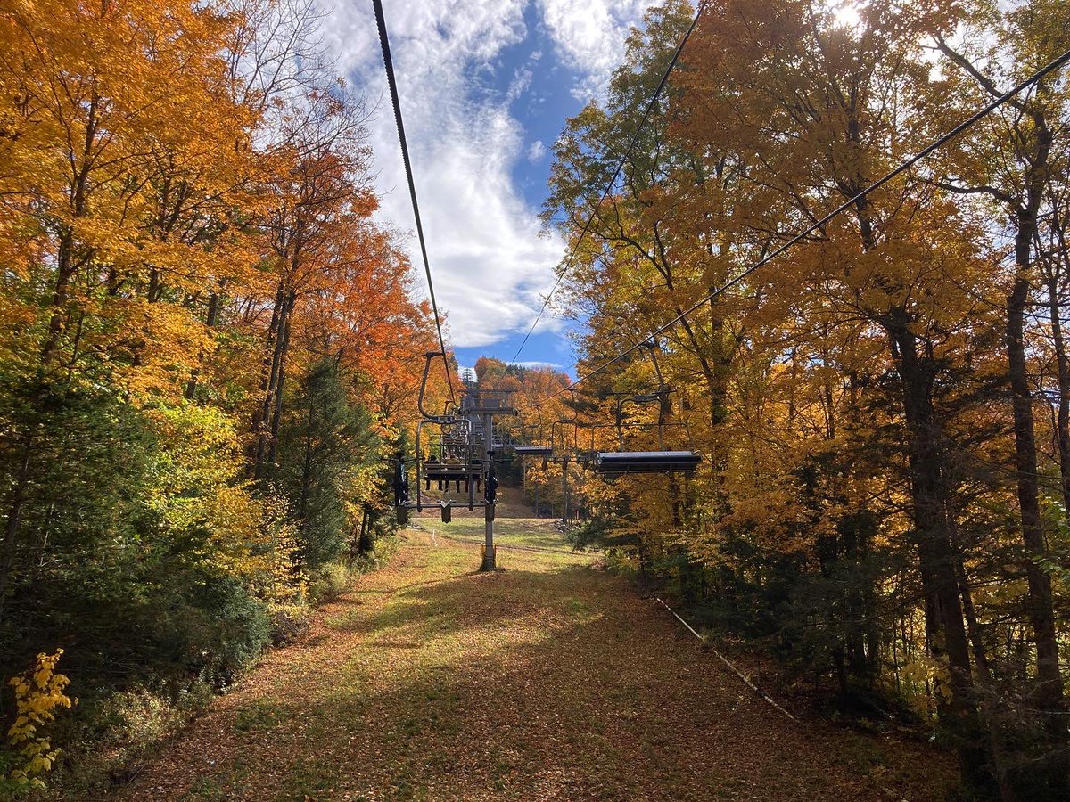I love Thunder Mountain in October. The views and riding today were peak 🍁