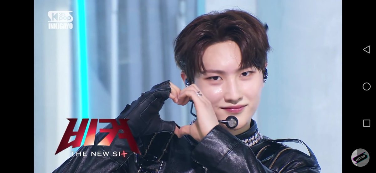Castle_J_mcnd's tweet photo. He's the cutest and cutest in the world!! 😭😭♥♥ He's so cute that my heart melts ♥♥♥♥

#TNX #TaeHun #최태훈 https://t.co/C97ggEWicv