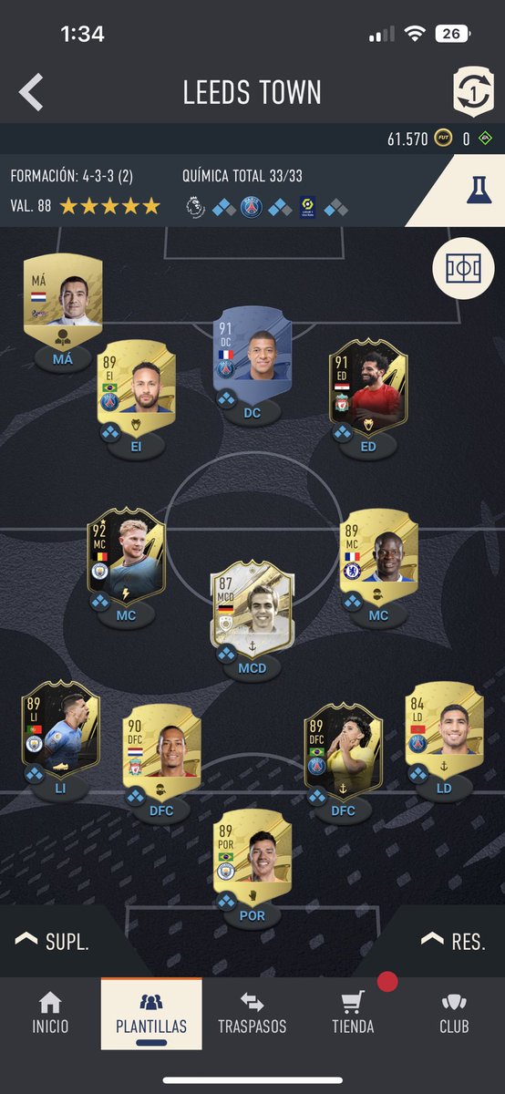 TOP_ANDONI's tweet photo. Estaba haciendo mejoras de oro rápido desde la web app y he entregado a mbappe sin querer que puedo hacer ? @DjMaRiiO @cachoo01 @MiiKeLMsT @EASPORTSEsp @cristianchigre @MaximoCuevas https://t.co/oUFVvAwxCb
