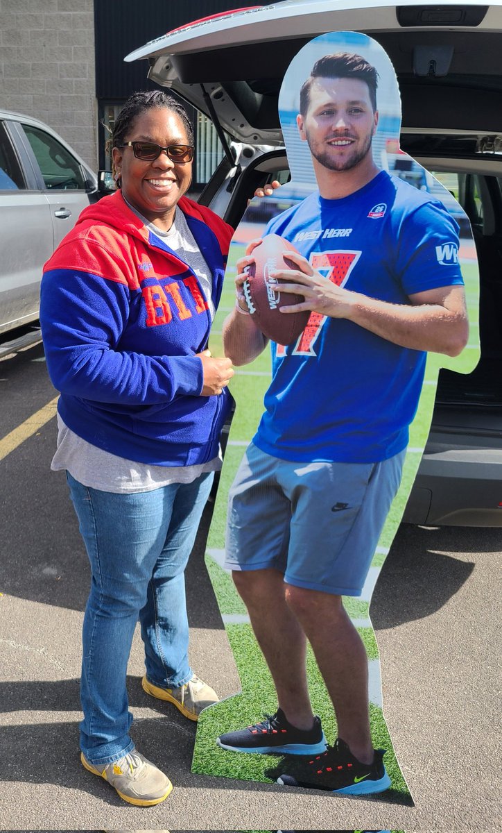 NotoriousAMS's tweet photo. I picked this guy up yesterday!! 
Go Buffalo! #BillsMafia https://t.co/2fgF0rMMPe