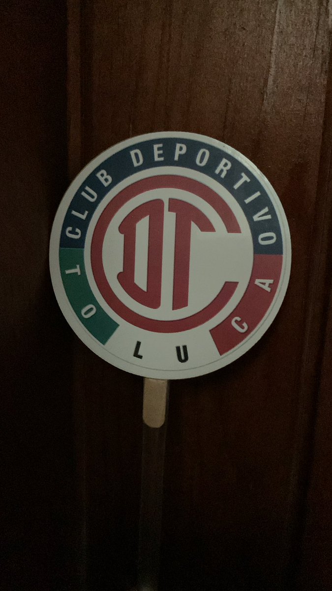 EdsonMenez's tweet photo. Venga @TolucaFC 

#Tumismasangre #DiablosTwiteros https://t.co/WigfeBxpq2