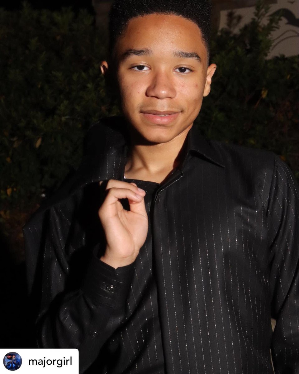 _trtzfnl_TV's tweet photo. #MajorHarris is growing up! 😩 He recently attended his #homecoming #dance. #tipharris #tinyharris 🤵🏽‍♂️🎉 https://t.co/DuOQucwOEg