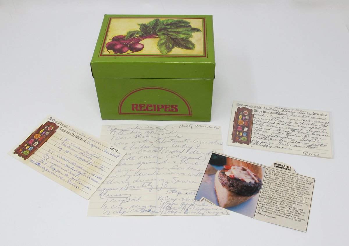 docbrite's tweet photo. Decorated with a bunch of beets, this box holds all the recipes a New Orleans home cook collected over several decades. Some are handwritten, some saved from magazines, newspapers, and product wrappers. It's almost a story in itself.

https://t.co/MXwvS6oGBb https://t.co/VMDtWWzJYC