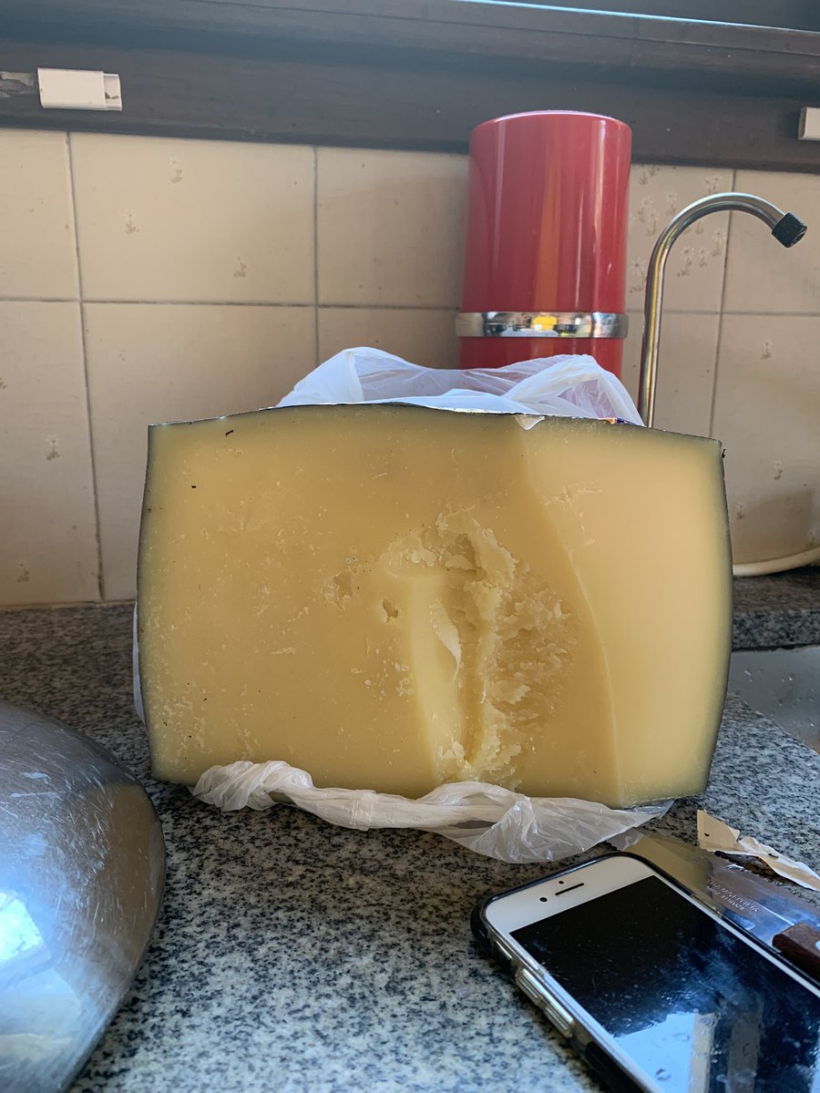 Prichusardi's tweet photo. La perfección no exist ah si https://t.co/GLgHzUX7G2