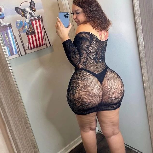 amber_dym's tweet photo. Bitch black 💦💦 https://t.co/9ewCWrqcFv