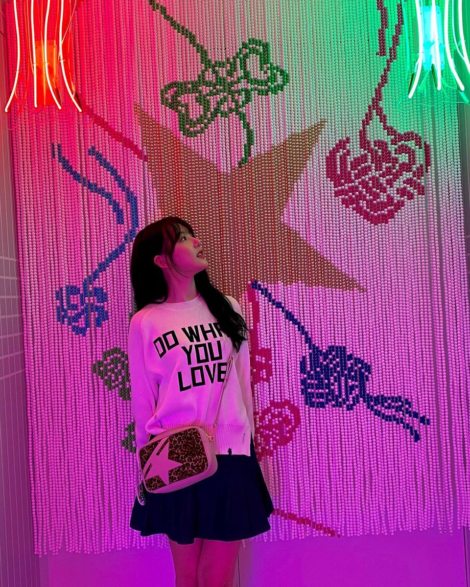 evermegu's tweet photo. ⠀  ᳝ ˑ 🌼﹗⠀ 𝐬orcerer⠀ 恵﹕𝕞egumı⠀ ⧉⠀ 𝐮𝐩 — dɑte⠀ ੭

#𝑚𝑦王女CHÚ me invitó a su #f𝑙o𝑤𝑒rs𝖙𝖎𝖒𝖊 y estoy tan feliz de tener un #𝑑𝑎𝑡𝑖𝑛𝑔day junto a ella. Espero que todo salga perfecto, especial y maravilloso como tú, preciosa. Te amo un montón. 🐣💛 https://t.co/Xtyn3GVkg7