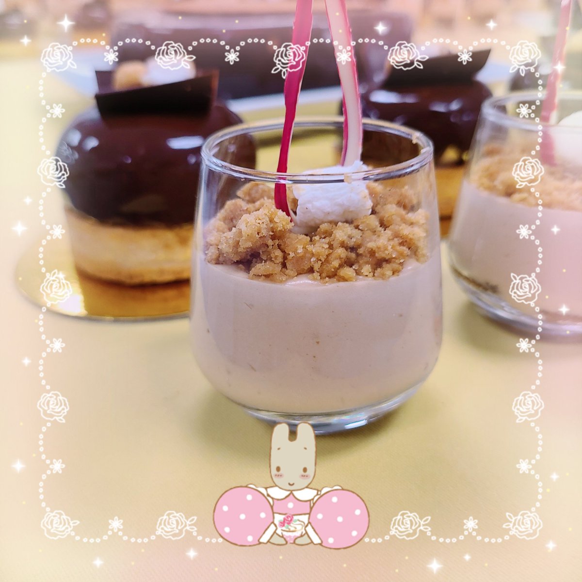 NinasNumNums's tweet photo. ˚ʚ I should make these smores verrines again, it was super easy and tasty 👺🤬🤬👹😡ɞ˚
~°♡°~
˚ʚ🌸ɞ˚
( \ / )
(„• ֊ •„)・・‿︵‿୨ tags ୧‿︵‿
#smores #verrines #tart #tarts #entremet #entremets #pastrychef #pastry #pastries #halloween #october #fall #autumn #chocolate https://t.co/eAse5wR6Zq